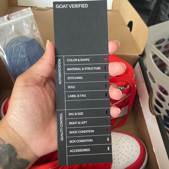 Jordan 1 - Picture 4 of 4